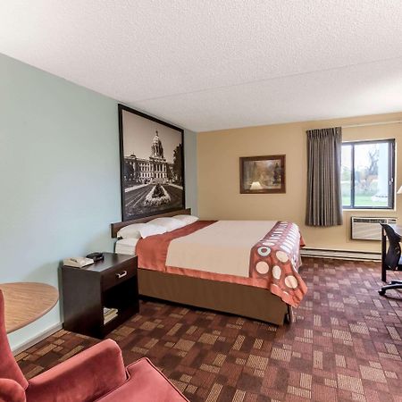 Super 8 By Wyndham Luverne Exteriér fotografie